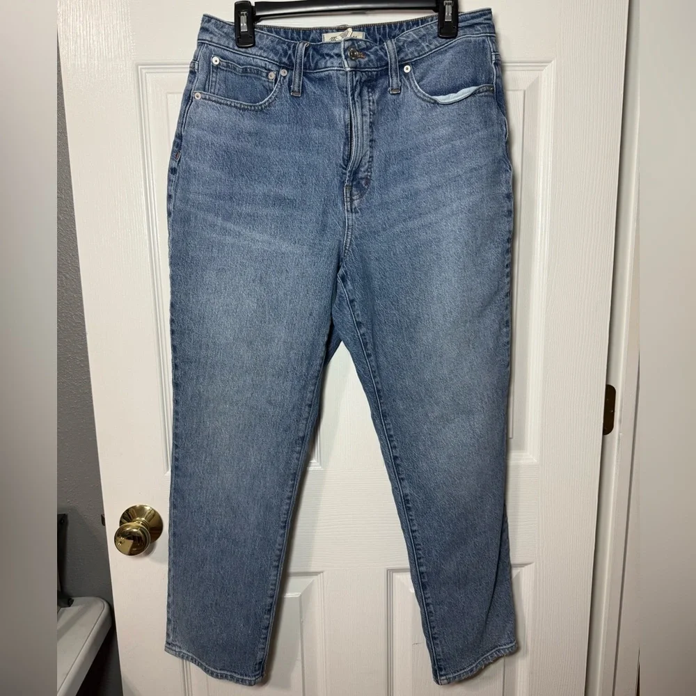 Madewell The Curvy Perfect Vintage Jeans - Picture 5 of 16